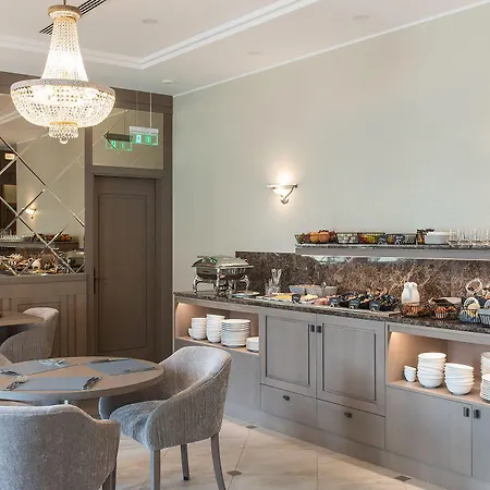 Calvary & Restaurant 3* Vilnius