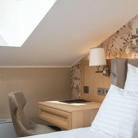 Calvary & Restaurant 3* Vilnius