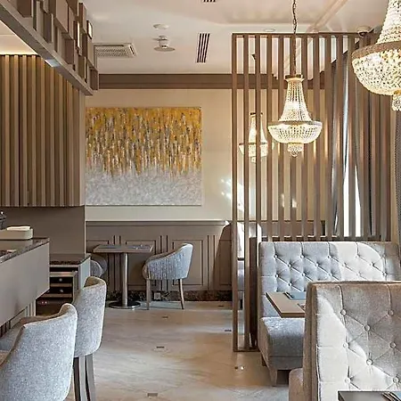 Calvary & Restaurant 3* וילנה