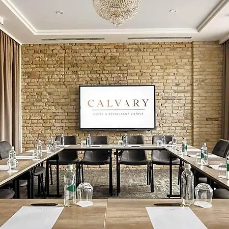מלון Calvary & Restaurant 3*