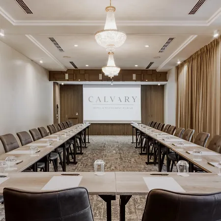 Calvary & Restaurant מלון וילנה
