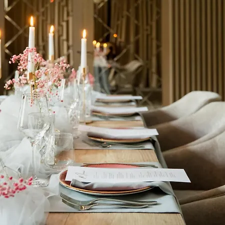 Calvary & Restaurant Отель Вильнюс