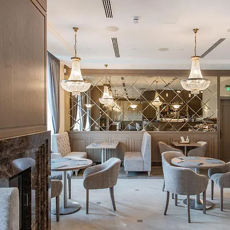 Calvary & Restaurant Отель Вильнюс