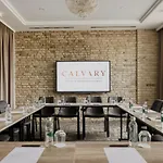 Calvary & Restaurant ホテル 3*