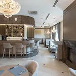 ホテル Calvary & Restaurant