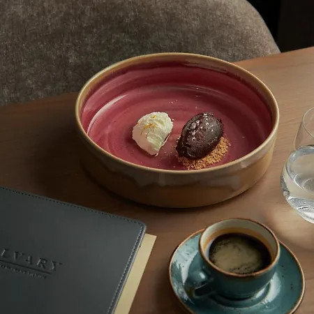 酒店 Calvary & Restaurant 3*
