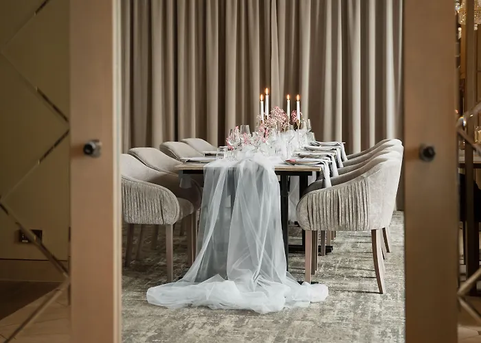 Hotel Calvary & Restaurant